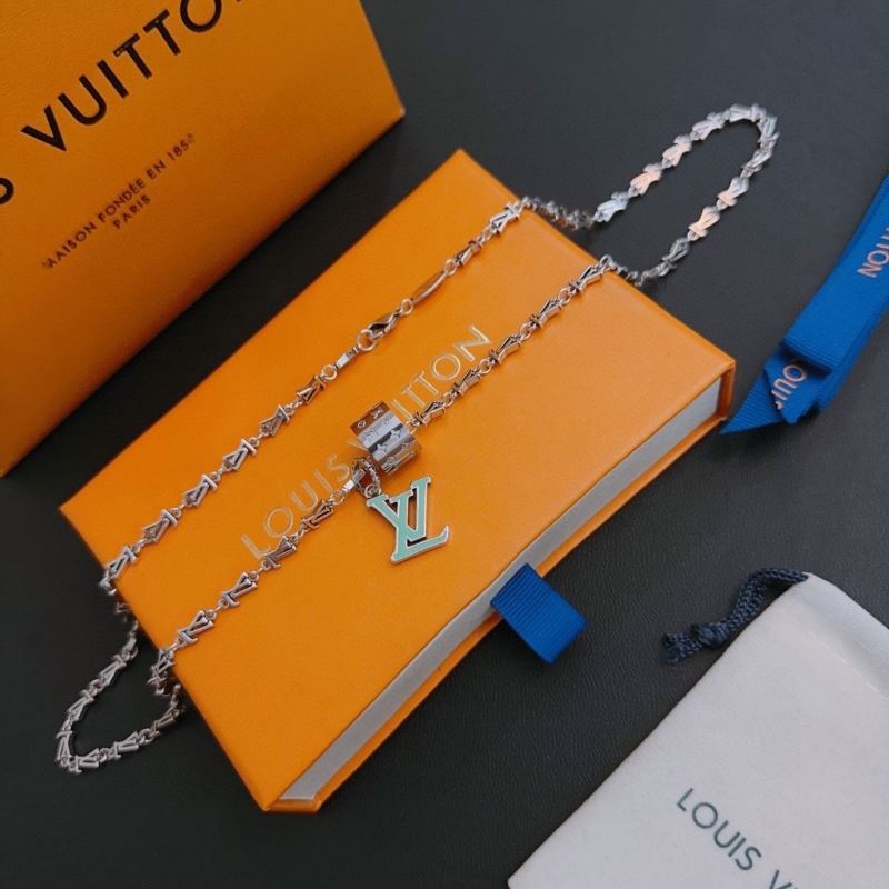 Louis Vuitton Necklaces